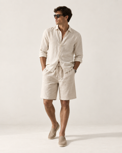 Elian linen shorts in beige, view 3