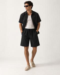 Elian linen shorts in black, view 4